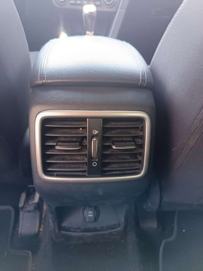 Kia Sportage 1.6 GDI 132 CV 2WD Business Class (6)