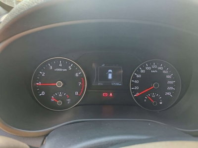 Kia Sportage 1.6 GDI 132 CV 2WD Business Class (9)