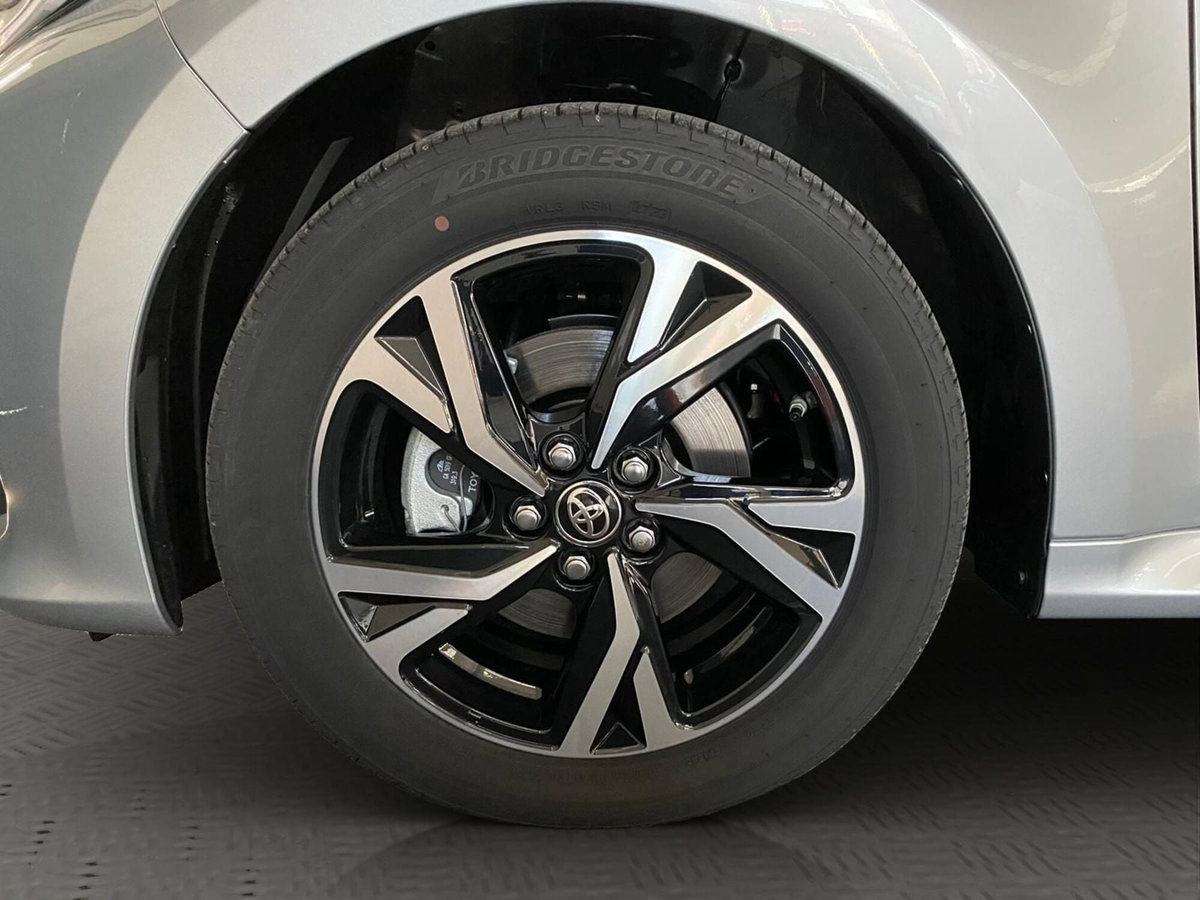 Toyota Yaris 1.5 Hybrid 5 porte Trend (4)