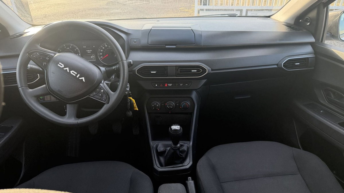 Dacia Sandero Stepway 1.0 TCe 100CV ECO-G 15th Anniversary (7)