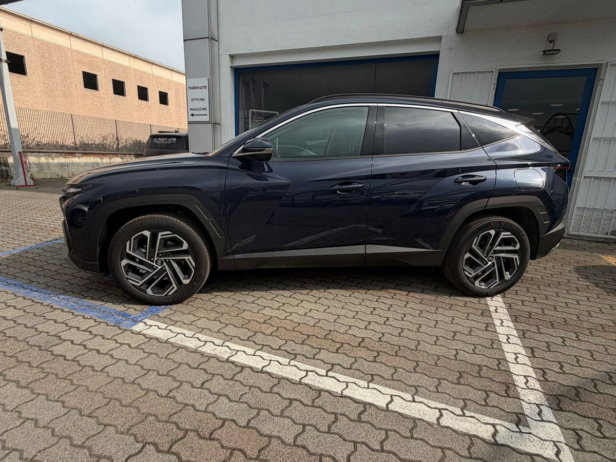 Hyundai Tucson 1.6 hev Exellence 2wd 239cv auto (2)
