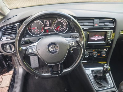 Volkswagen Golf 1.6 TDI 5p. Highline BlueMotion Technology (11)