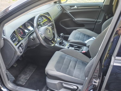 Volkswagen Golf 1.6 TDI 5p. Highline BlueMotion Technology (8)