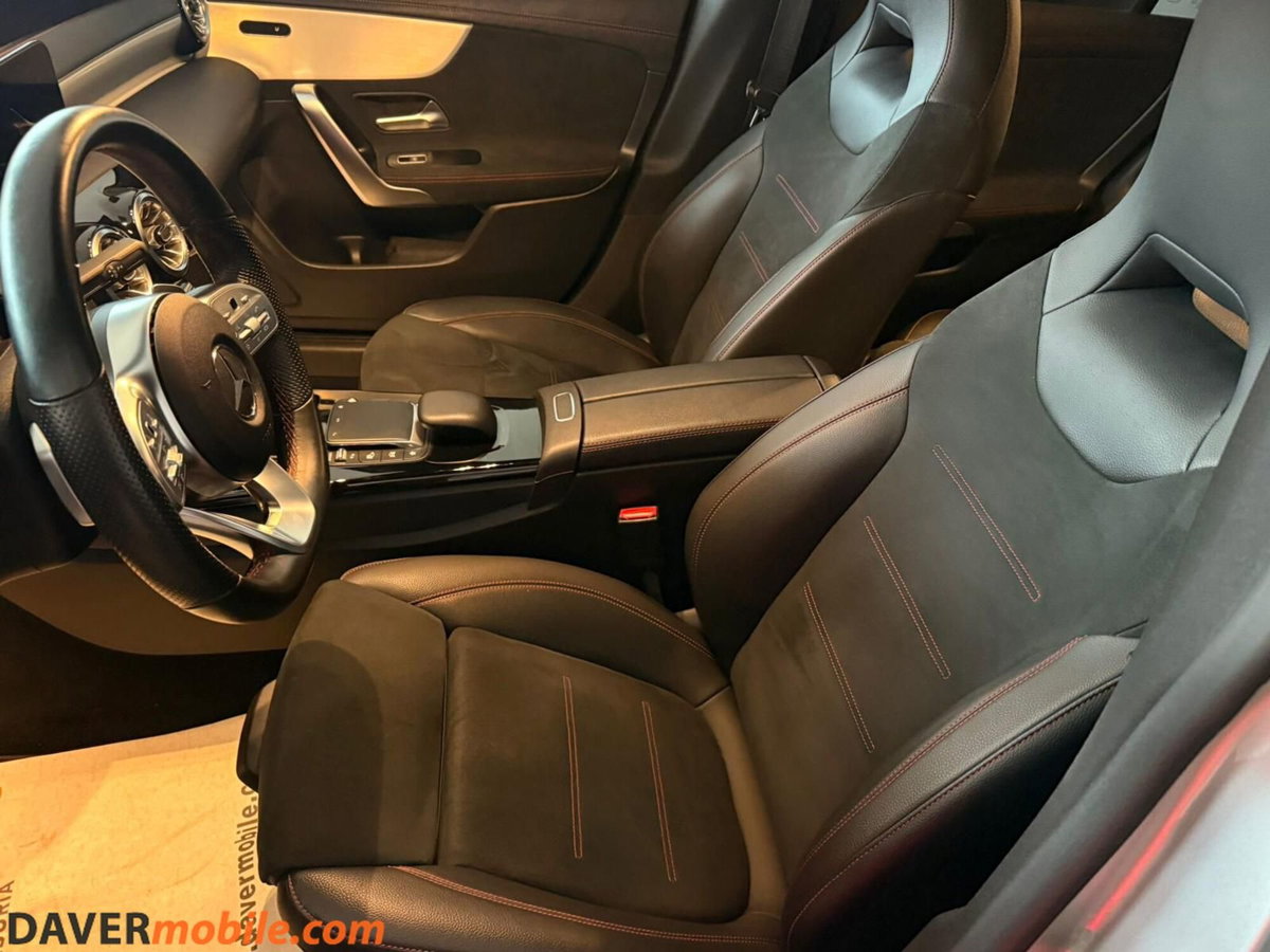 Mercedes-Benz CLA Shooting Brake 220 d Automatic Shooting Brake Premium (14)