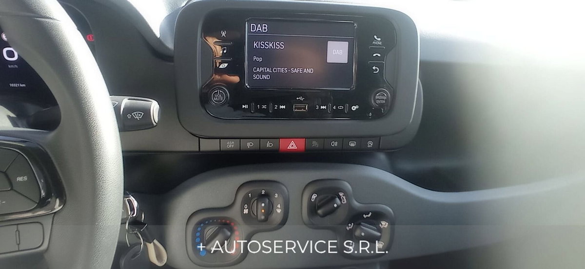 Fiat Panda 1.0 FireFly S&S Hybrid City Cross (9)