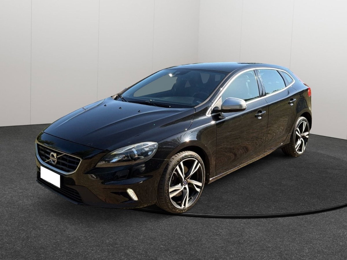 Volvo V40 D4 Geartronic R-design Momentum