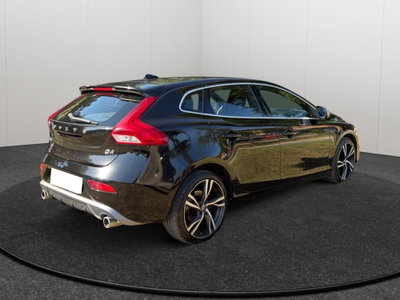 Volvo V40 D4 Geartronic R-design Momentum (4)