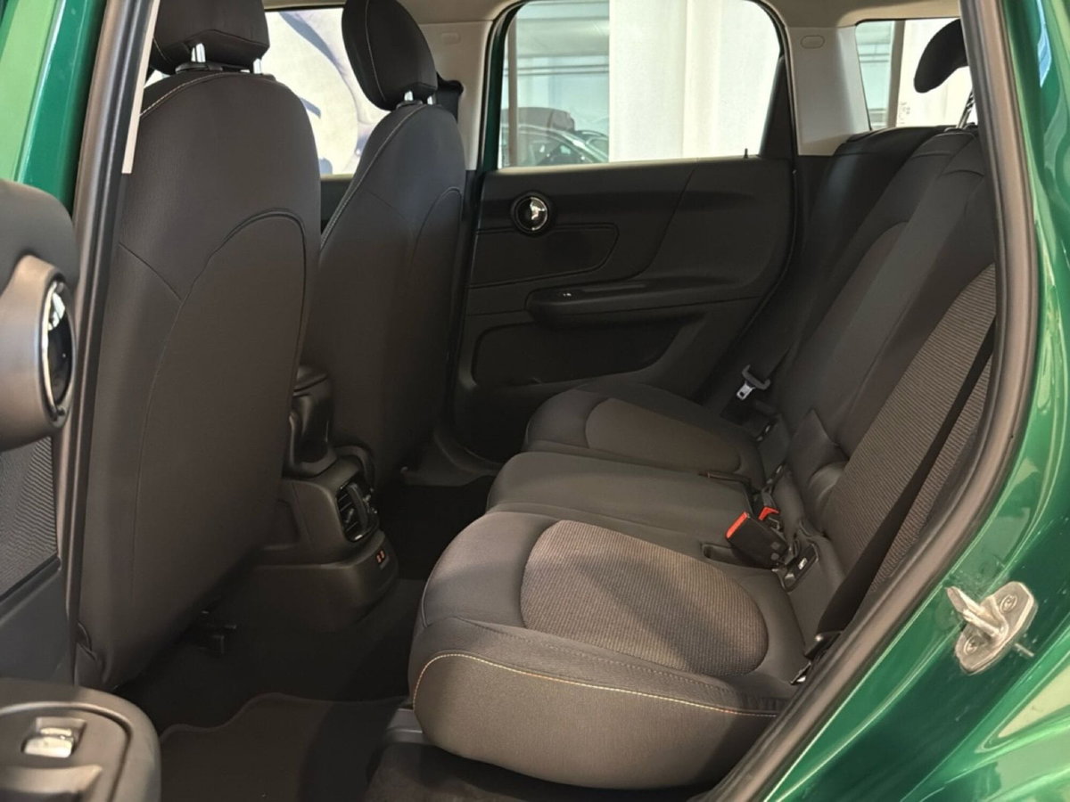 MINI Mini Countryman 1.5 One D Business Countryman (9)