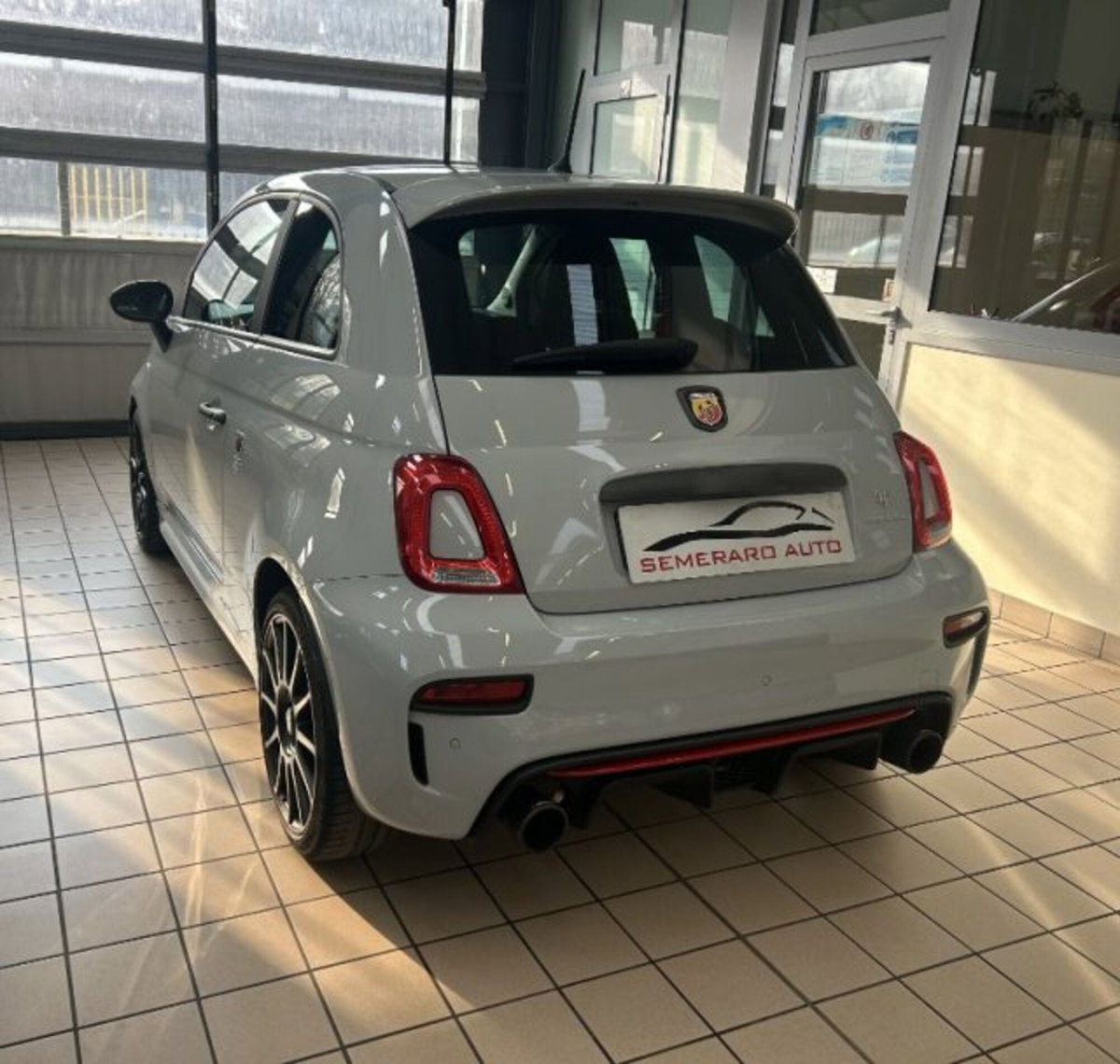 Abarth 595 595 1.4 Turbo T-Jet 180 CV Competizione (12)