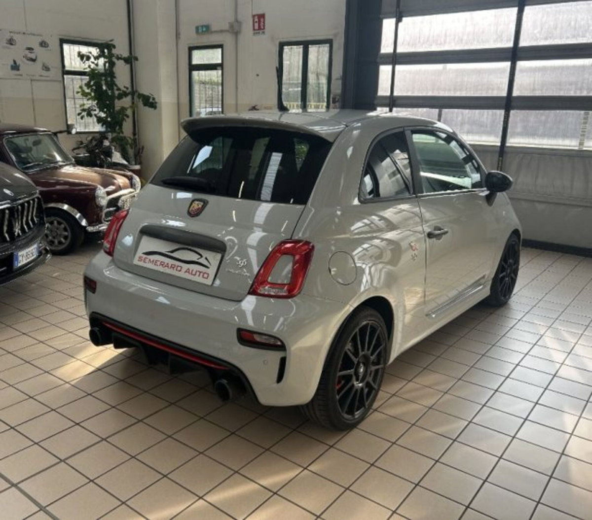 Abarth 595 595 1.4 Turbo T-Jet 180 CV Competizione (17)