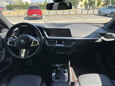 BMW Serie 1 130i cat 5 porte Eletta (12)