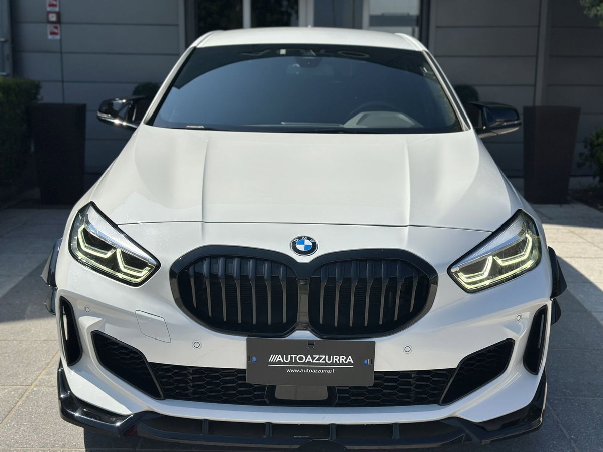 BMW Serie 1 130i cat 5 porte Eletta (2)