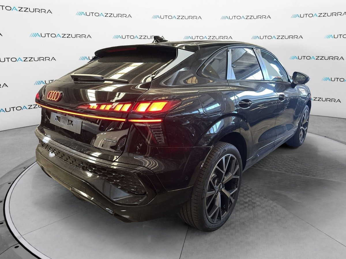 Audi Q3 Sportback 2.0 tdi S line quattro 193cv s-tronic (3)