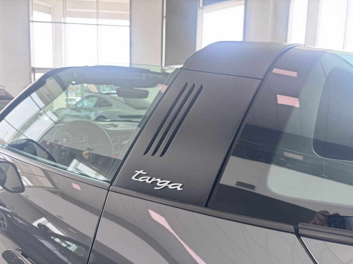 Porsche 911 Cabrio Targa 3.0 4S 480cv auto (18)