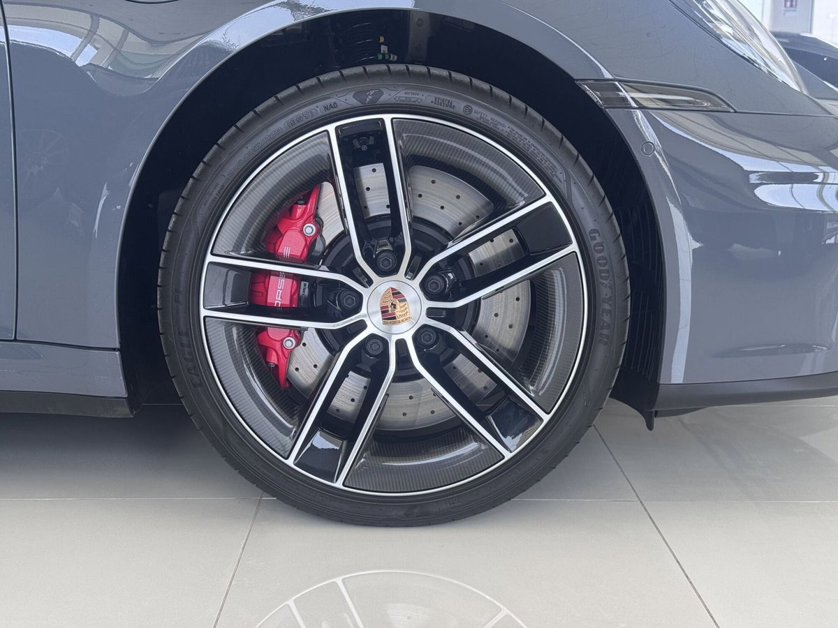 Porsche 911 Cabrio Targa 3.0 4S 480cv auto (19)