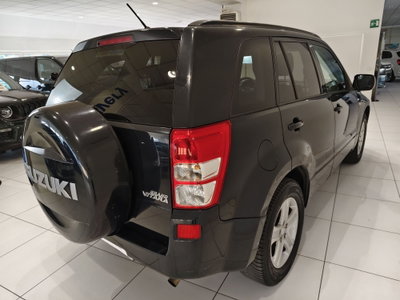 Suzuki Grand Vitara 1.9 DDiS 5 porte Crossover (3)