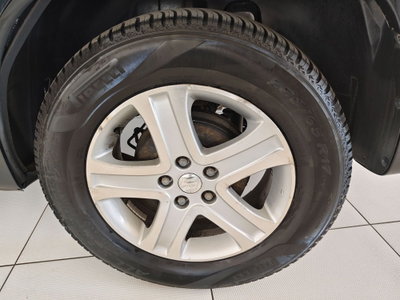 Suzuki Grand Vitara 1.9 DDiS 5 porte Crossover (8)