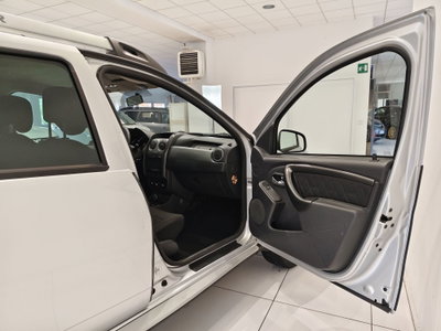 Dacia Duster 1.5 dCi 110CV 4x4 Ambiance (20)