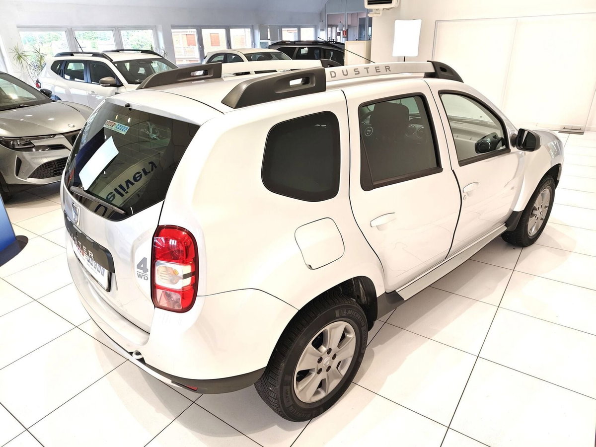 Dacia Duster 1.5 dCi 110CV 4x4 Ambiance (3)
