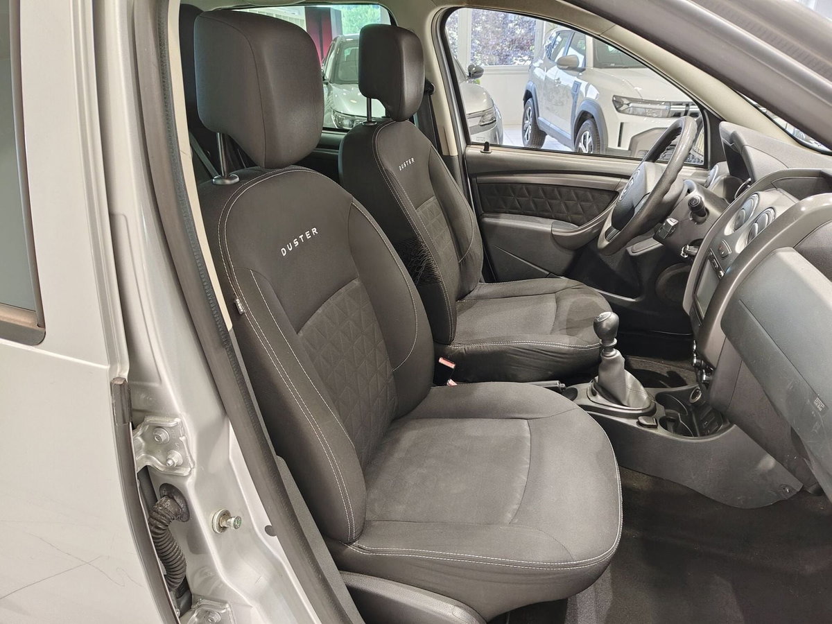 Dacia Duster 1.5 dCi 110CV 4x4 Ambiance (5)