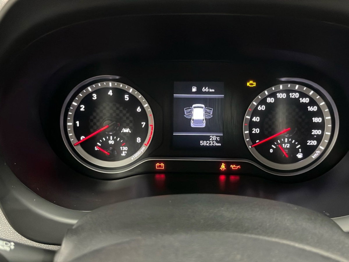 Hyundai i10 1.0 MPI con Ecopack Advanced (15)