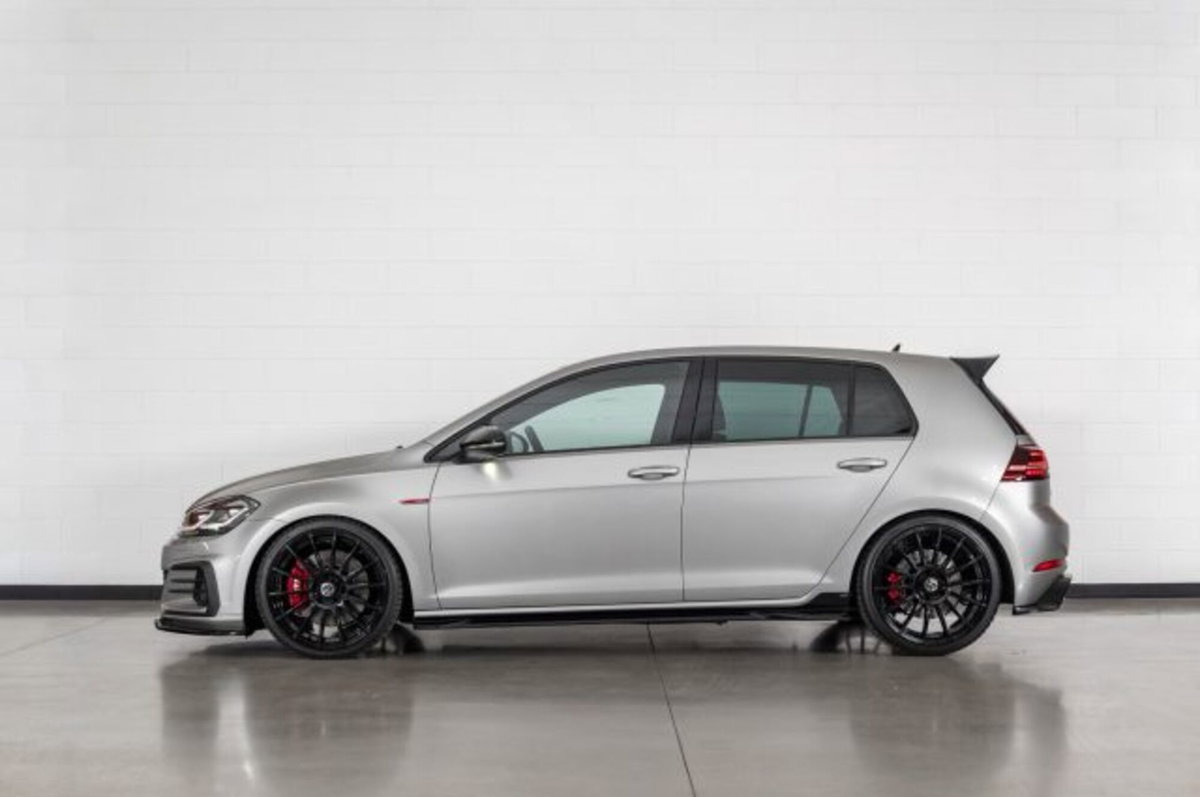 Volkswagen Golf 2.0 tsi GTI MT Ultimate 245cv (10)