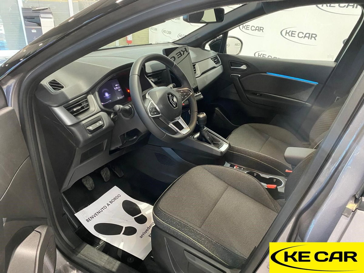 Renault Captur 1.0 tce Techno 90cv (17)