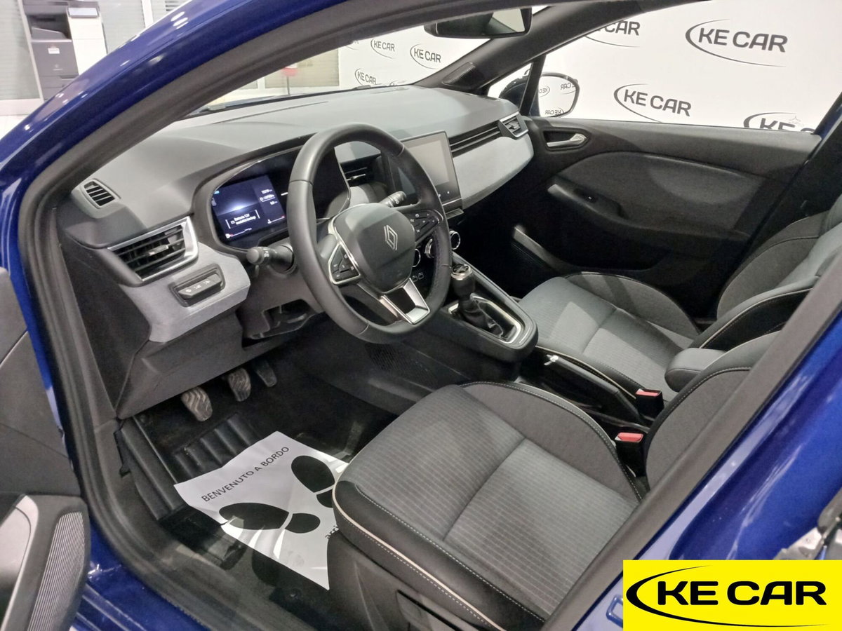 Renault Clio TCe 90 CV 5 porte Techno (16)