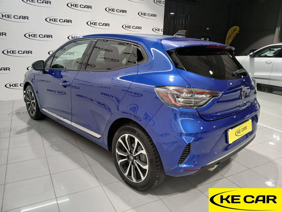 Renault Clio TCe 90 CV 5 porte Techno (7)