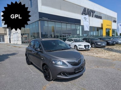 Lancia Ypsilon 1.2 69 CV 5 porte GPL Gold Plus (3)