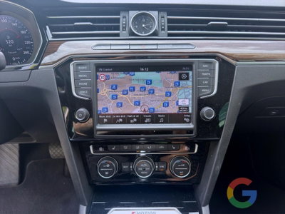 Volkswagen Passat 2.0 BiTDI SCR 4MOTION DSG Executive BMT (12)