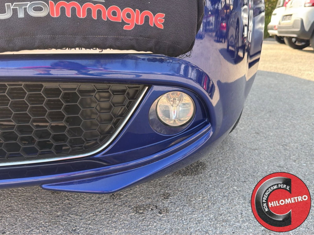 Alfa Romeo MiTo 1.4 105 CV M.air S&S Distinctive Sport Pack (10)