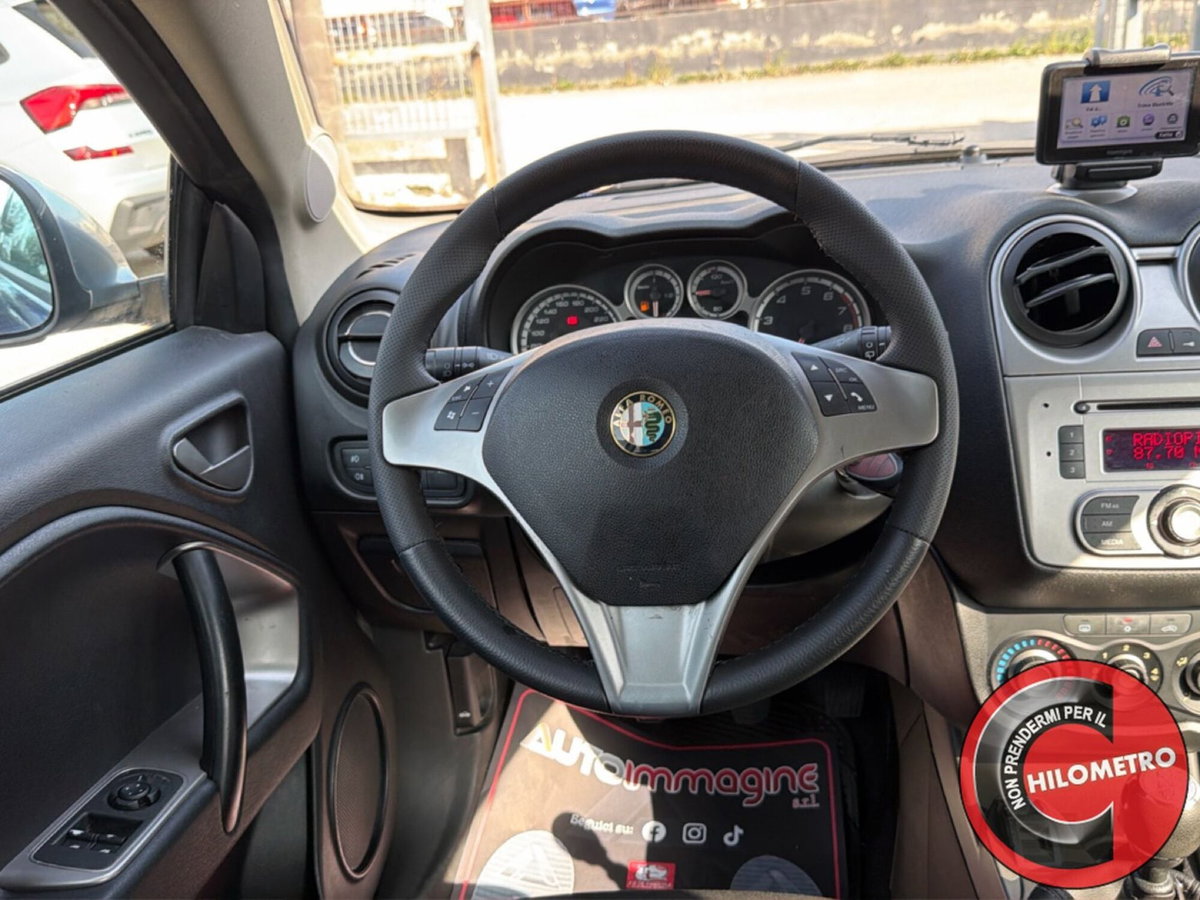 Alfa Romeo MiTo 1.4 105 CV M.air S&S Distinctive Sport Pack (15)
