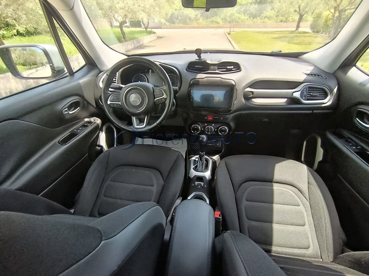 Jeep Renegade 1.4 MultiAir Limited (11)