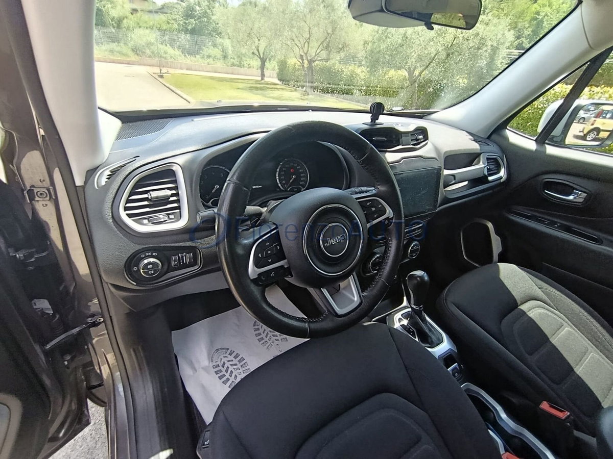 Jeep Renegade 1.4 MultiAir Limited (13)
