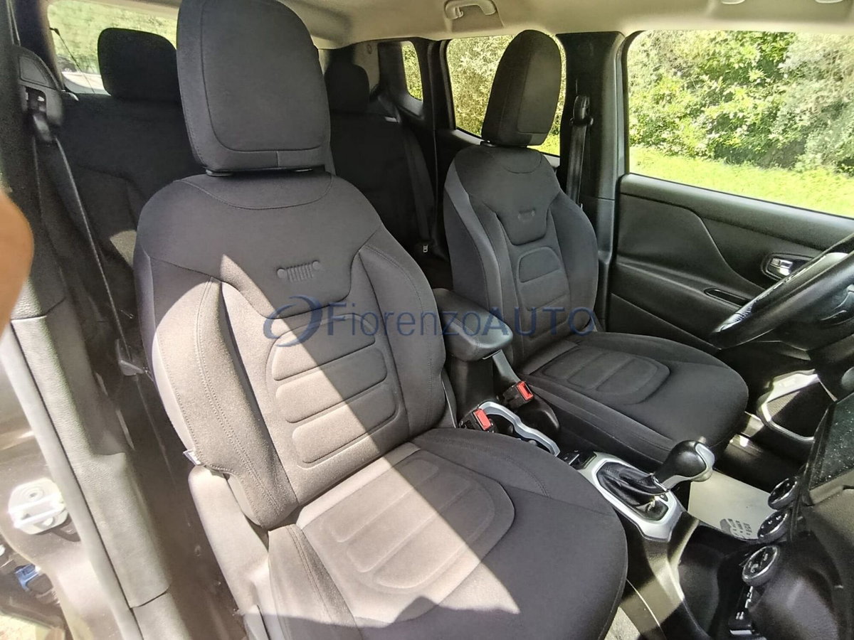 Jeep Renegade 1.4 MultiAir Limited (17)
