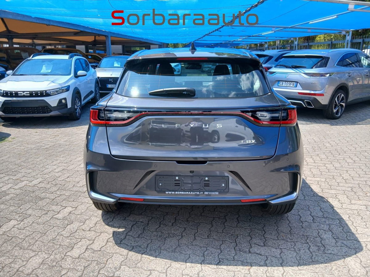 Lexus LBX 1.5 hybrid Elegant 2wd (9)