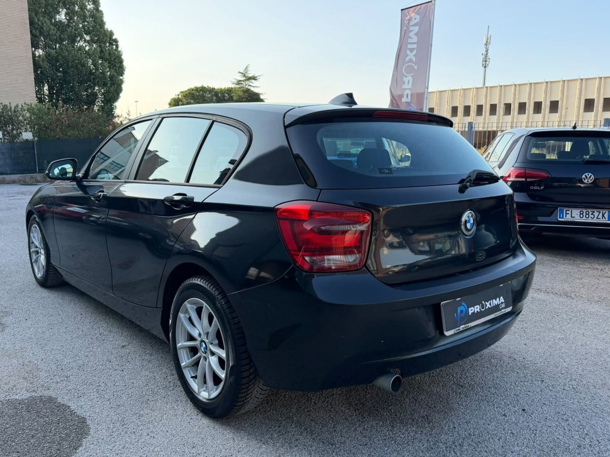 BMW Serie 1 5p. 116d 5p. Efficient Dynamics Urban (8)