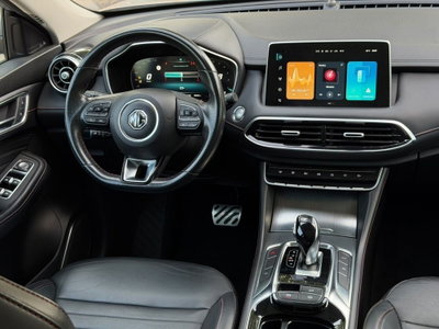 Mg HS 1.5 t-gdi Luxury auto (14)