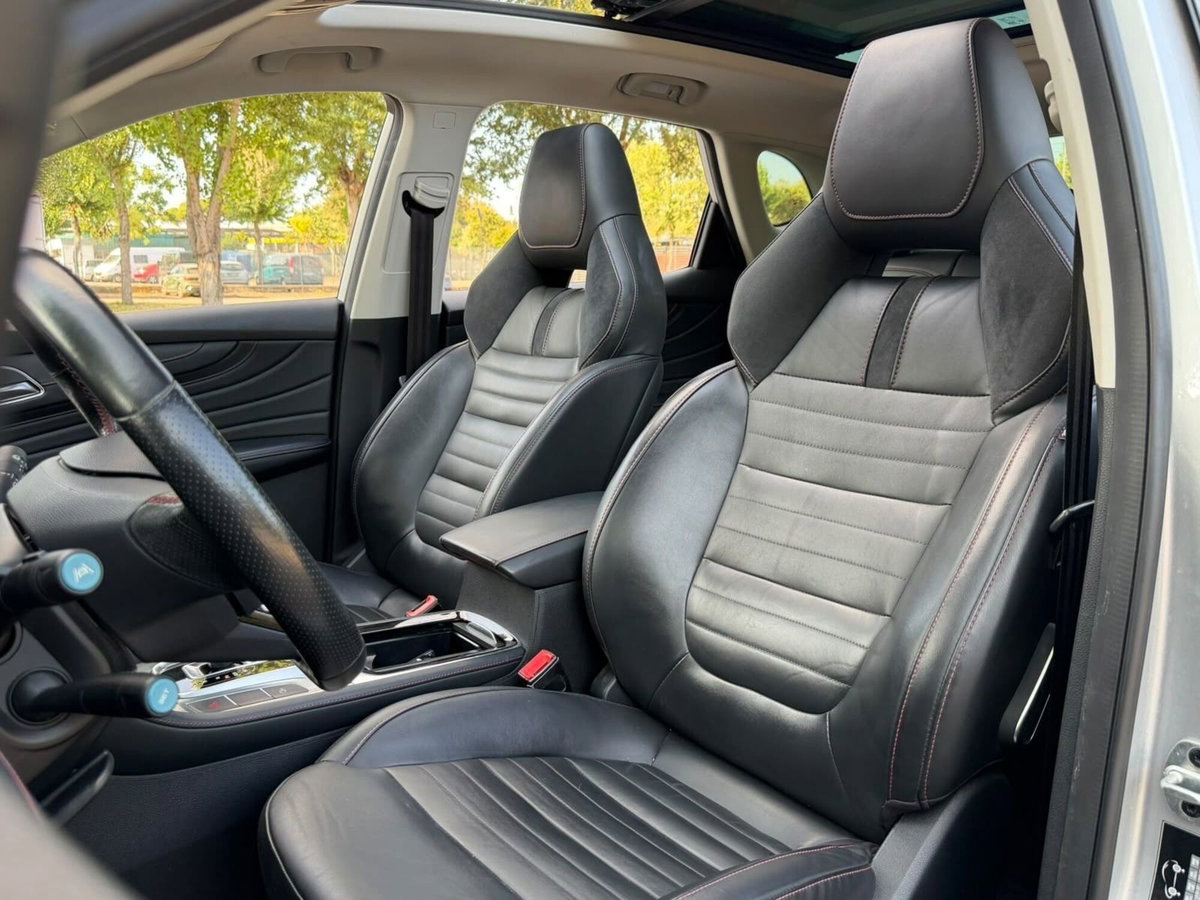 Mg HS 1.5 t-gdi Luxury auto (8)