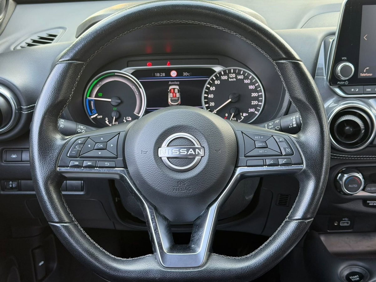 Nissan Juke 1.6 hev Acenta (10)