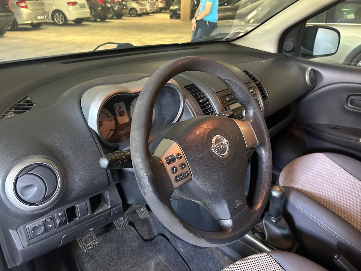 Nissan Note 1.5 dCi 86CV Tekna (4)