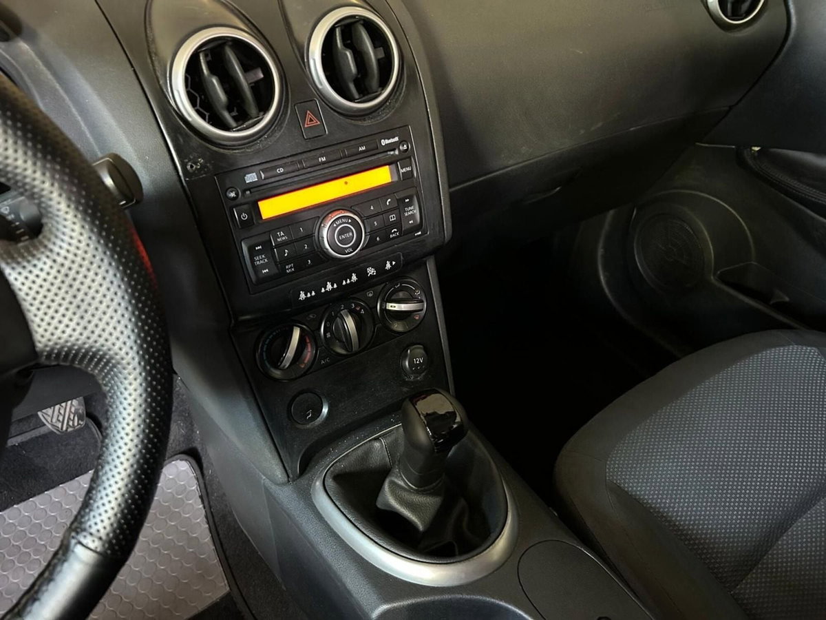 Nissan Qashqai 1.6 16V Tekna (12)