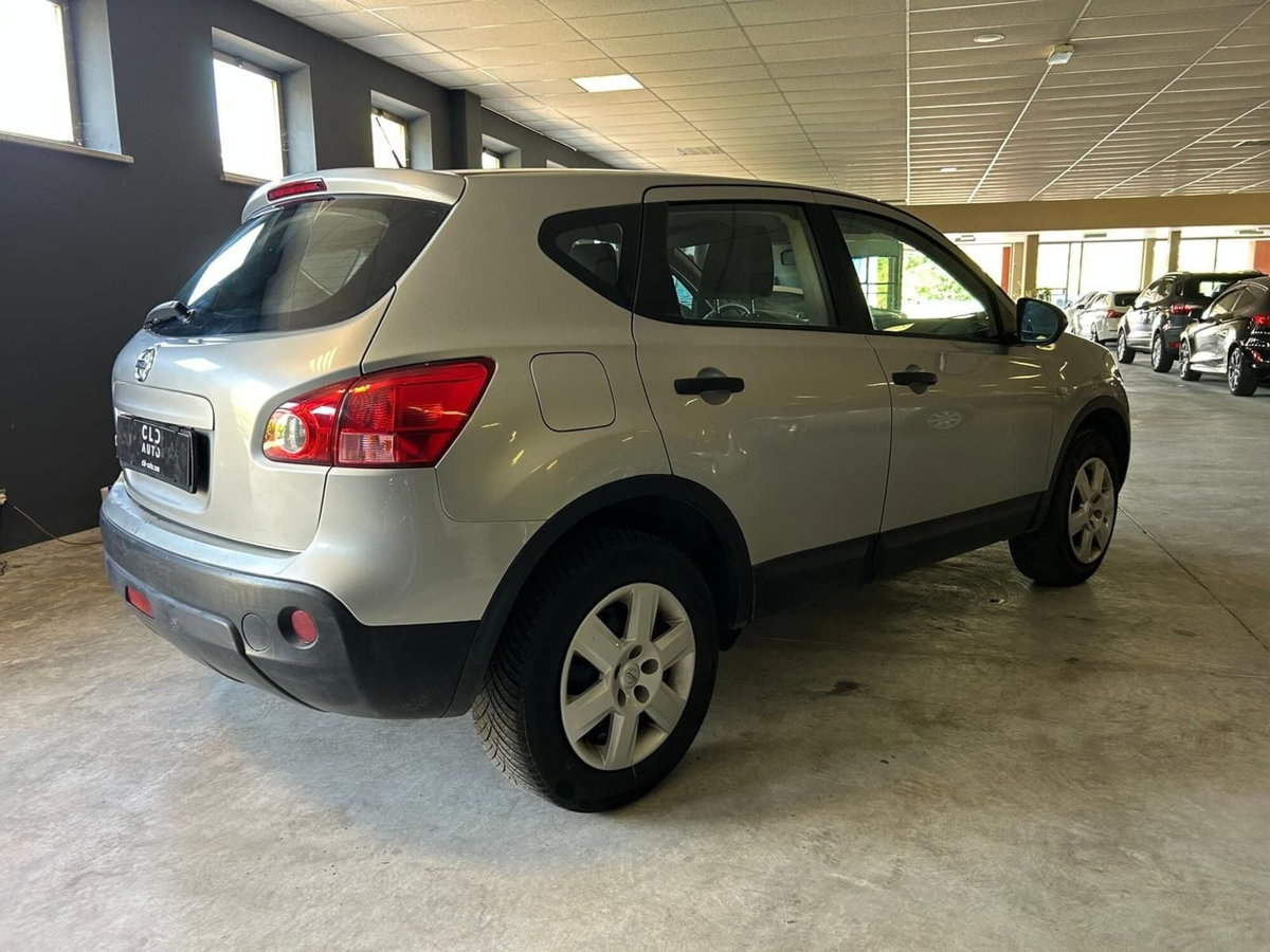 Nissan Qashqai 1.6 16V Tekna (4)