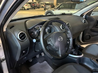 Nissan Qashqai 1.6 16V Tekna (5)