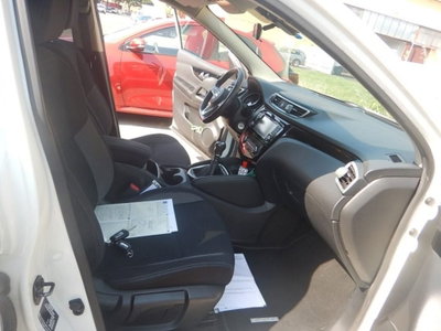 Nissan Qashqai 1.5 dCi Business (4)