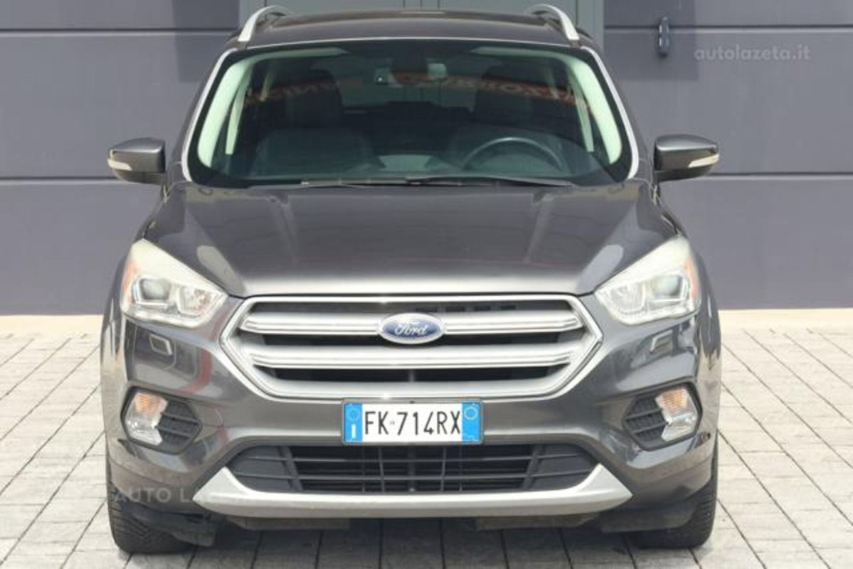 Ford Kuga 2.0 TDCI 150 CV S&S 4WD Titanium X (15)