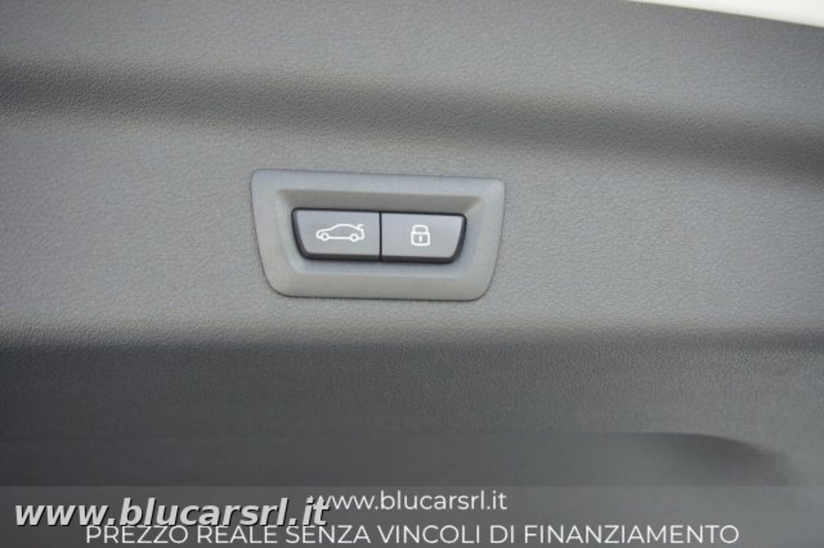 BMW X1 sDrive 18d Msport (14)