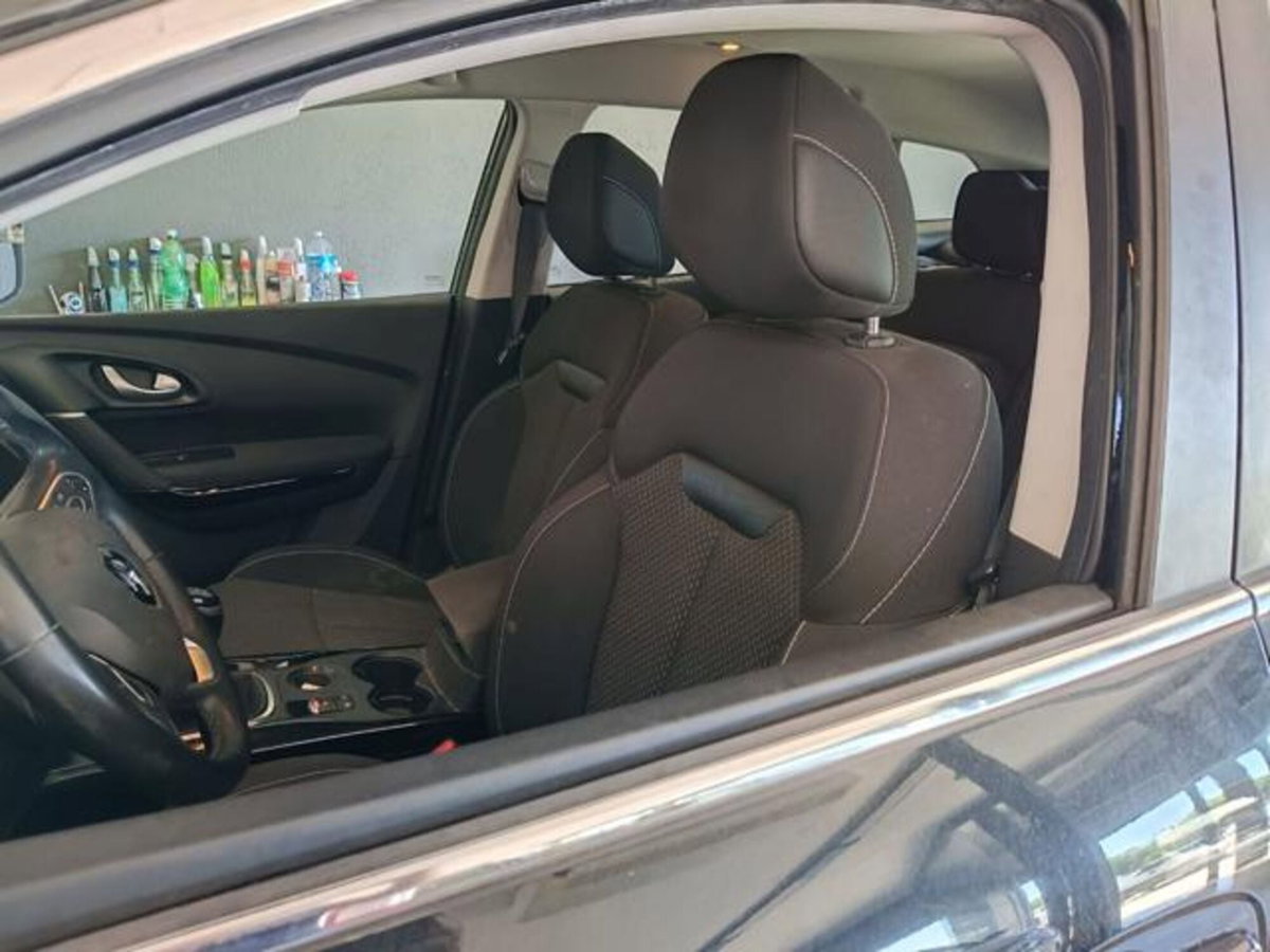 Renault Kadjar dCi 8V 115CV Black Edition (4)