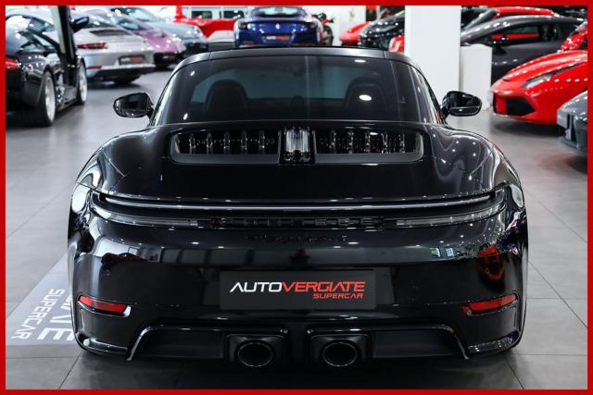 Porsche 911 Cabrio Targa 3.6 4 GTS auto (6)